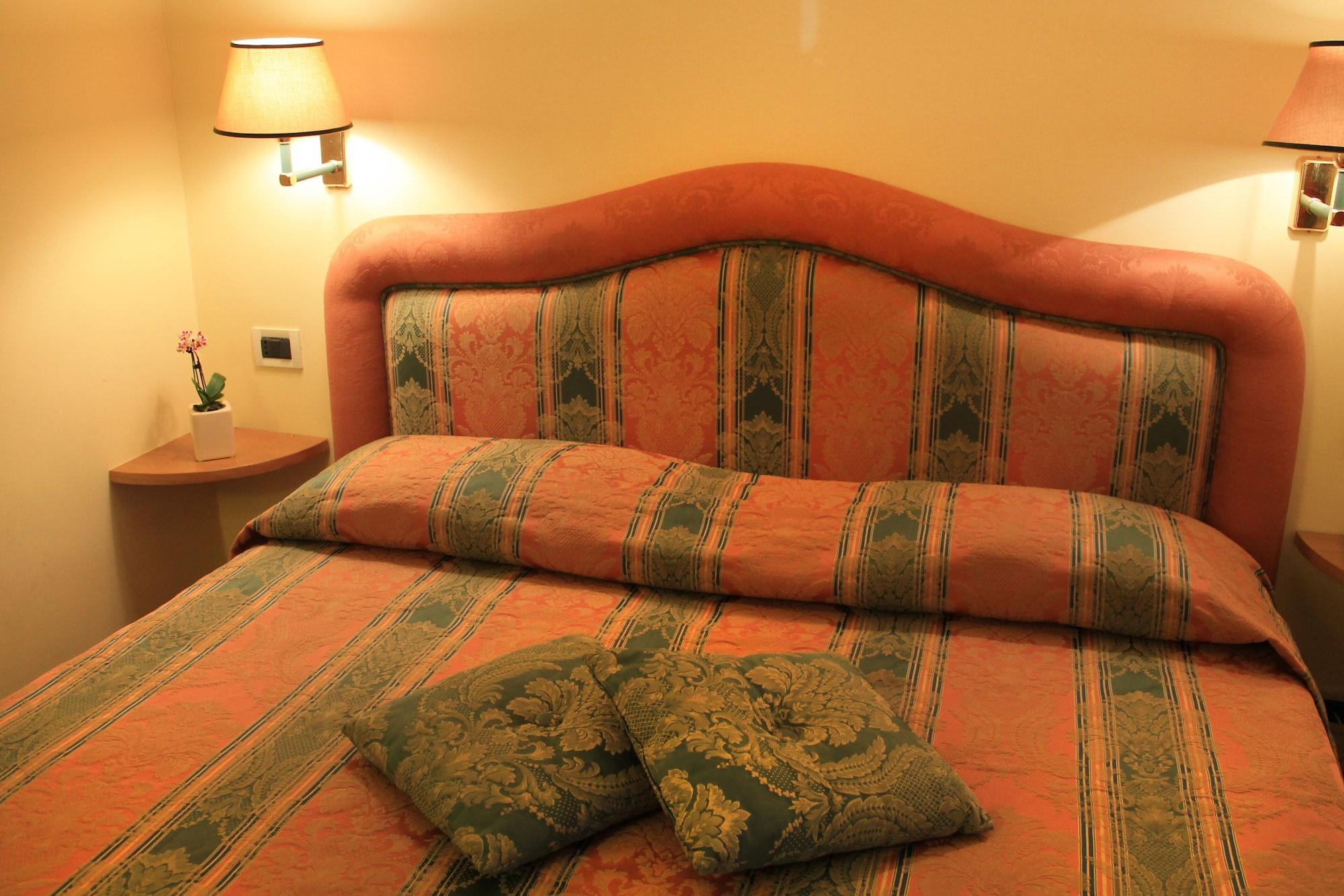 Hotel Villa Delle Rose Roma Dış mekan fotoğraf