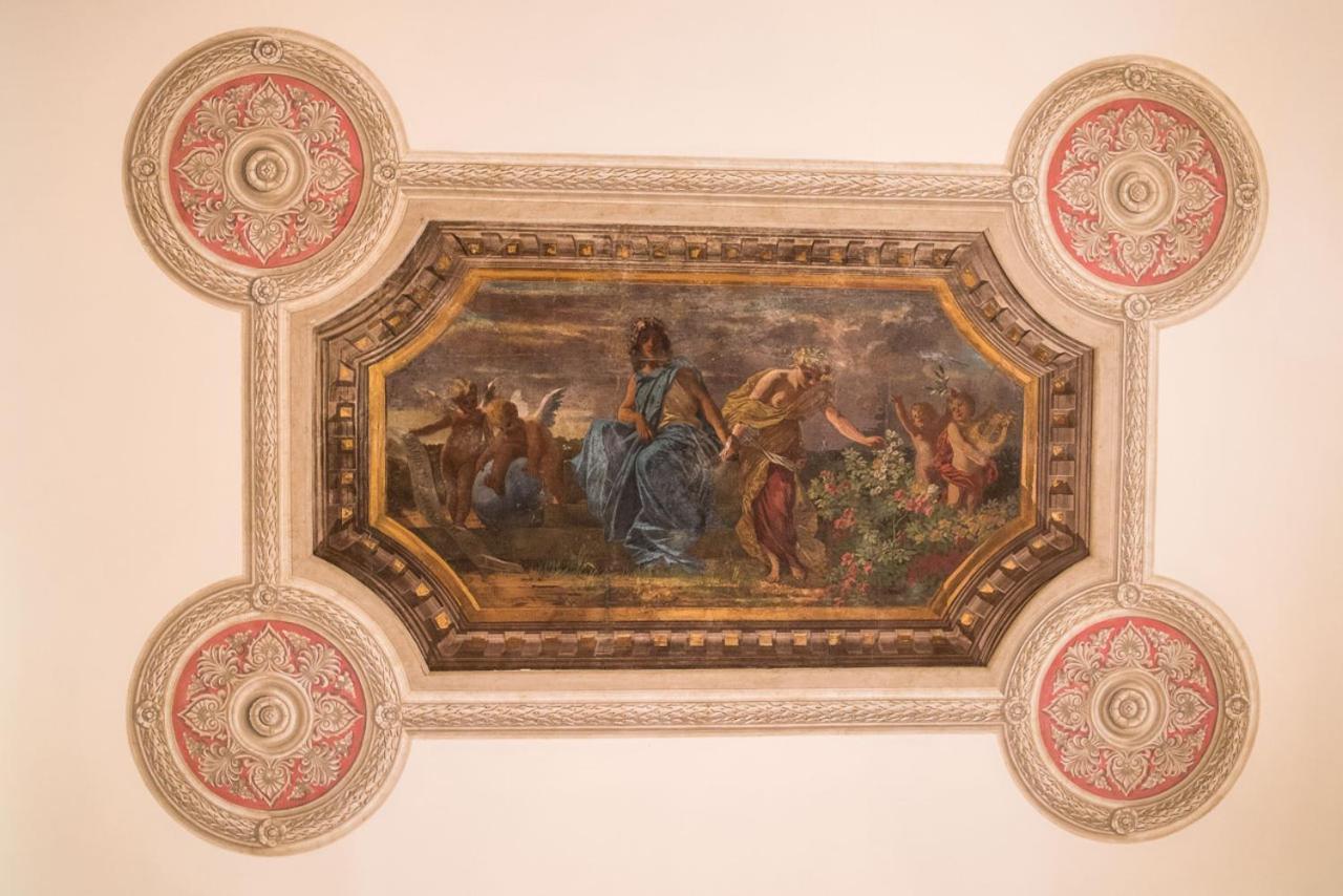 Hotel Villa Delle Rose Roma Dış mekan fotoğraf